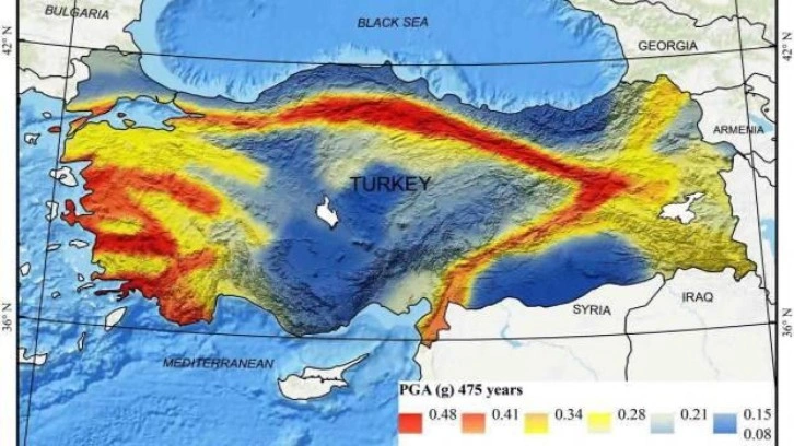 İtalyan deprem uzmanı: Türkiye 3 metre hareket etti