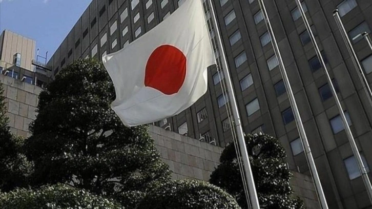 Japonya'da 2,7 trilyon yenlik ek bütçe onaylandı