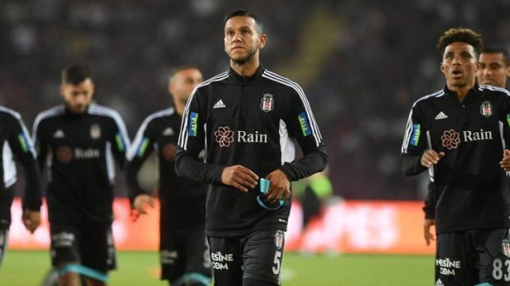 Josef de Souza: Utanmamız lazım!