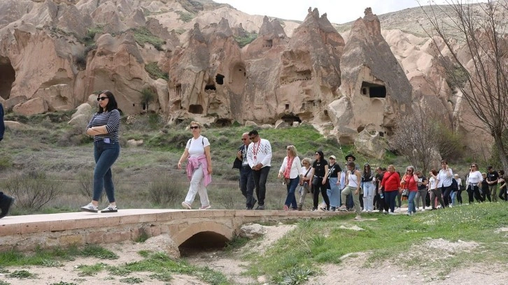 Kapadokya'da yerli turist yoğunluğu