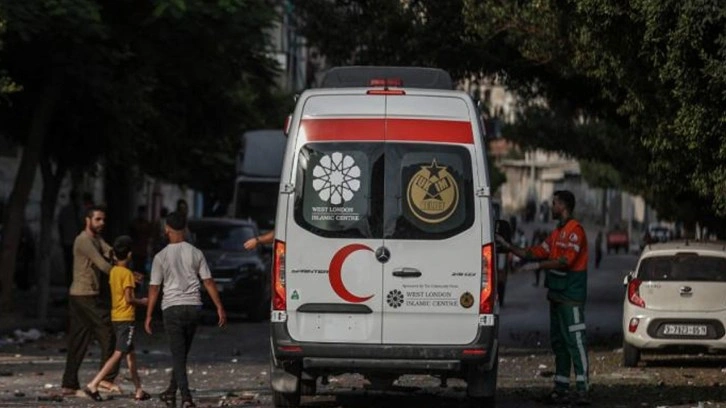 Katar, Gazze Şeridi için gıda ve tıbbi malzeme taşıyan uçak gönderdi