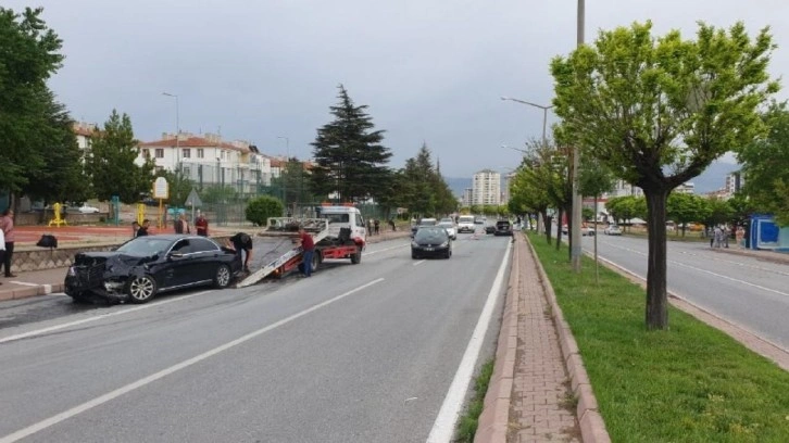 Kayseri’de trafik kazası: 3 yaralı