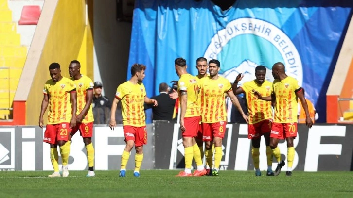 Kayserispor'un sahasında bileği bükülmüyor