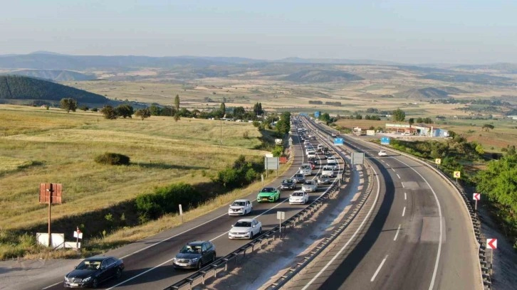 Kemikli Rampaları’nda tatil dönüşü yoğunluğu sürüyor