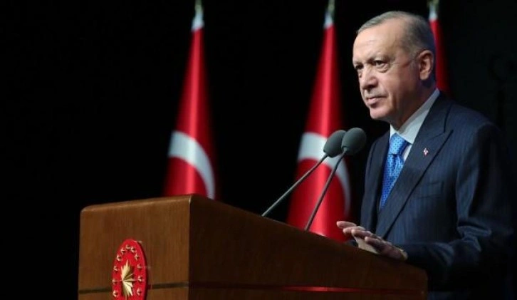 Kırgızistan'dan Erdoğan'a 'Yılın Adamı' ödülü