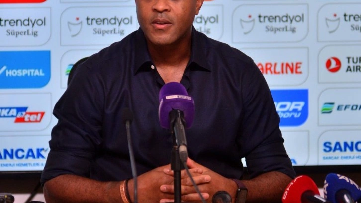 Kluivert'ten Sivasspor maçı sonrası oyuncularına eleştiri!