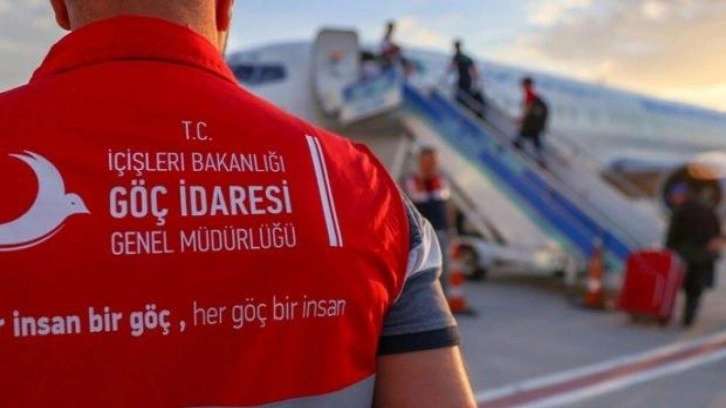 Kocaeli'de 17 düzensiz göçmen sınır dışı edildi