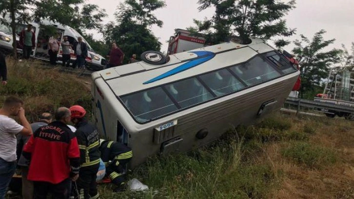 Kocaeli'de otobüs şarampole yuvarlandı