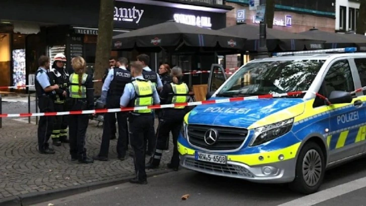 Köln'de Türkler'e ait eğlence mekanında patlama