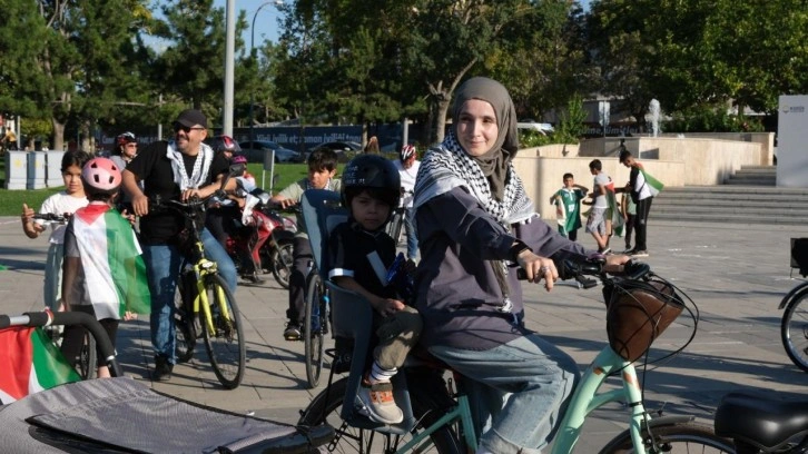 Kudüs Çalışma Grubu'ndan "Gazze için durma, boykot için pedalla" etkinliği