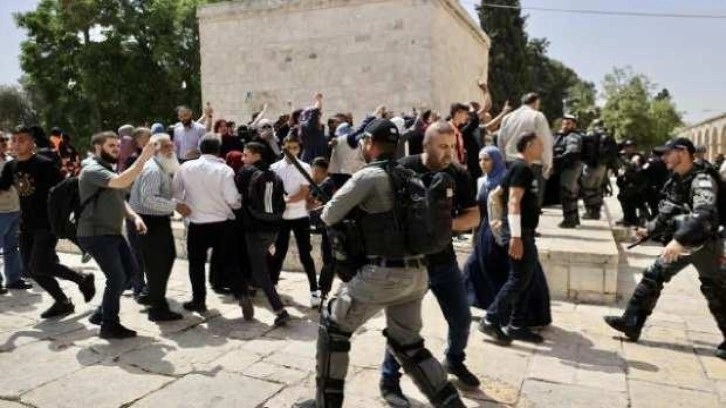 Kudüste 'Bayrak Yürüyüşü' provokasyonu