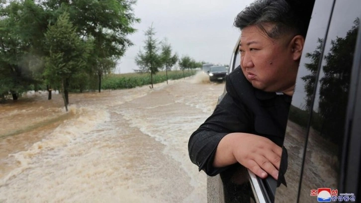 Kuzey Kore'de sel: 5 bin kişi mahsur kaldı