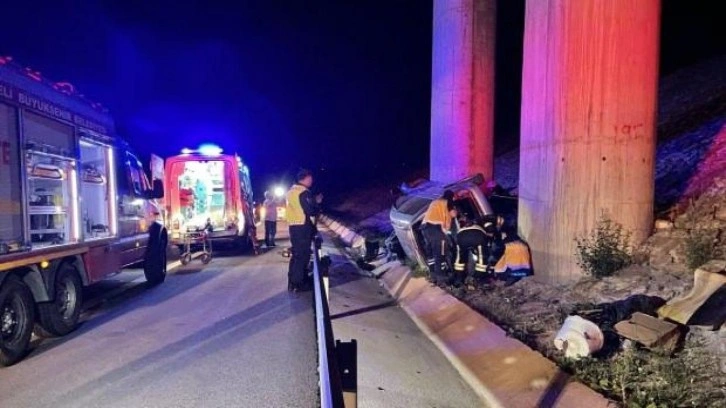 Kuzey Marmara Otoyolu'nda aracın devrilmesi sonucu 1 kişi öldü, 1 kişi yaralandı