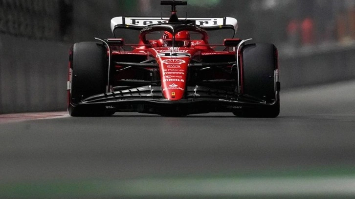 Las Vegas'ta pole pozisyonu Charles Leclerc'in