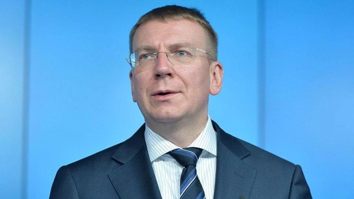 Letonya'da göreve başlayan Rinkevics, AB'nin ilk eşcinsel devlet başkanı oldu