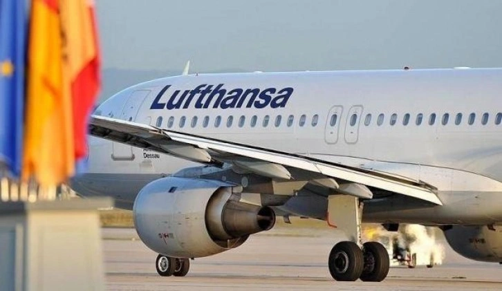 Lufthansa, Rusya'ya uçuşları bir haftalığına askıya aldı