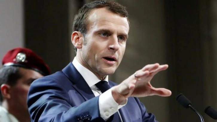 Macron Fransa'yı uyardı: “Le Pen seçilirse zor yarınlar olacak