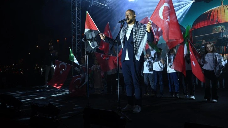 Maher Zain, Uluslararası Konya Mistik Müzik Festivali’nde Konyalılarla buluştu