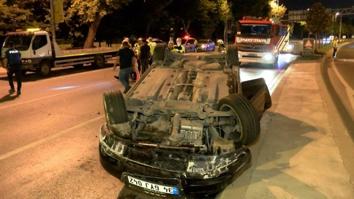 Maltepe'de refüje çarpan otomobil takla attı: 1 kişi yaralandı!