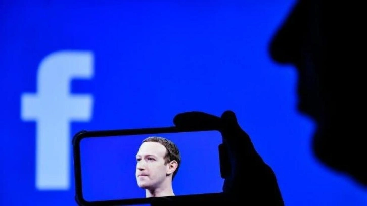 Mark Zuckerberg, Cambridge Analytica skandalı nedeniyle 6 saat ifade verecek