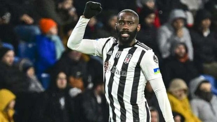 Masuaku, 4 maç daha oynarsa tamamen 'Kartal' olacak