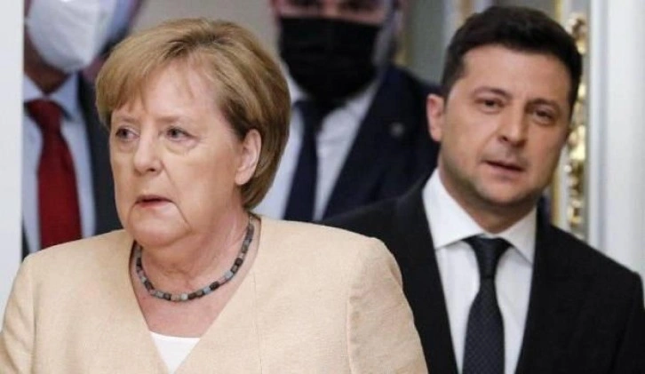 Merkel'den Zelenskiy'e cevap: 2008'de verdiğim kararın arkasındayım