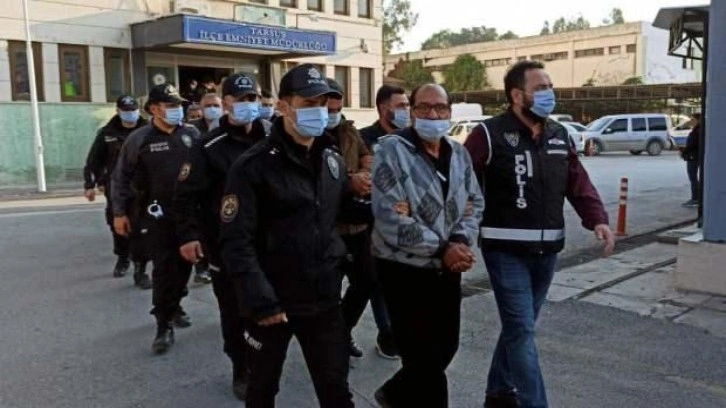 Mersin'de 'resmi evrakta sahtecilik' operasyonu! 30 kişi gözaltına alındı