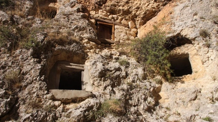 Mersin'de tarihi alandan insan kemikleri çıktı