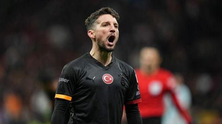 Mertens'ten flaş karar! Okan Buruk'tan gelecek sezon için büyük sürpriz!