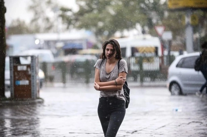 Meteoroloji'den sarı kodlu uyarı! İstanbul dahil 4 ilde sağanak yağış bekleniyor - Haberler