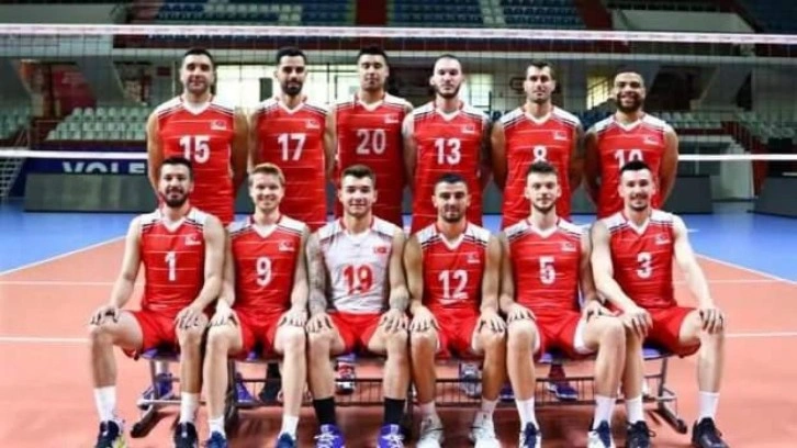 Milli Erkek Voleybol Takımı, Cezayir'i 3-0'la geçti