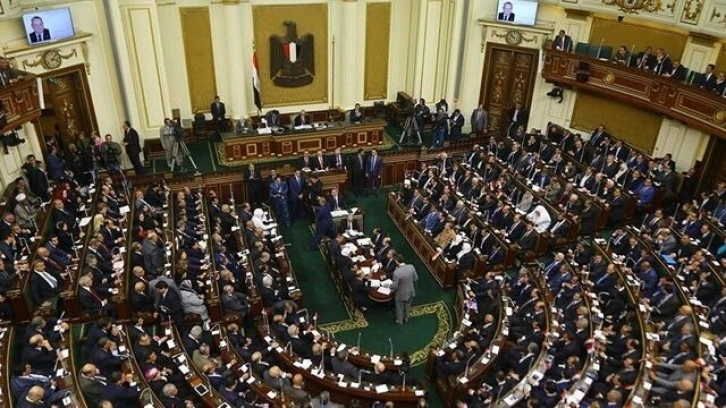 Mısır'da 31 Bakan'dan 23'ü değişti