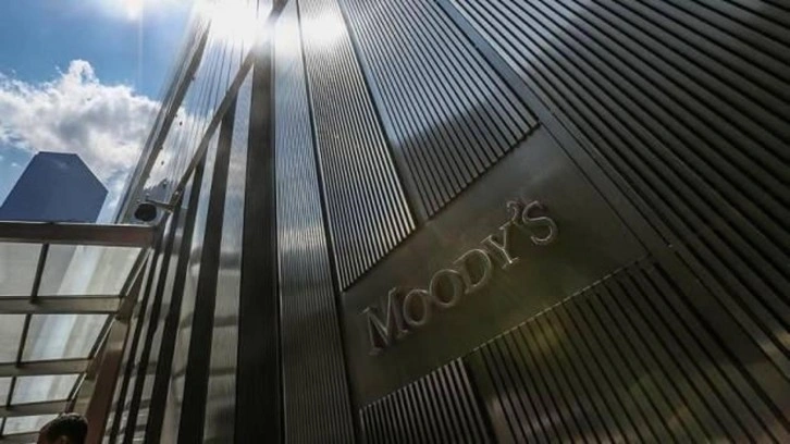 Moody's, Türkiye için büyüme tahminini yükseltti