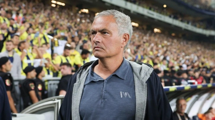 Mourinho'dan maç sonu olay sözler! "Salakça..."