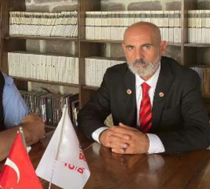 VATAN SEVERLER PARTİSİ GENEL BAŞKANI YILMAZ GÜLÜMSER: 