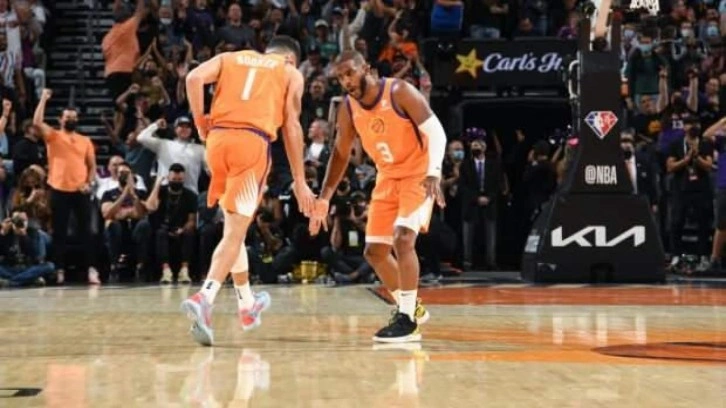 NBA'de Suns, Mavericks ve 76ers yarı finale çıktı