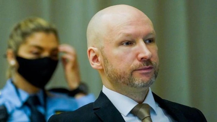 Norveçli seri katil Breivik, Norveç hük&ucirc;metine tekrar dava açtı