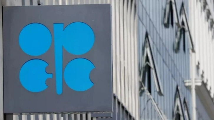 OPEC'in petrol üretimi kasımda günlük 104 bin varil arttı