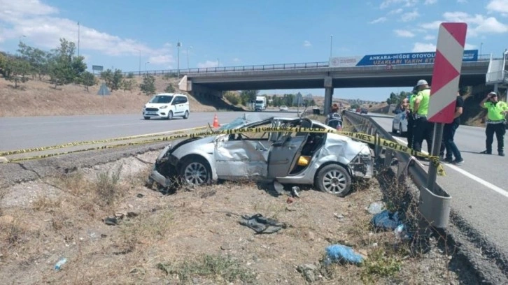 Otomobil takla attı, aynı aileden 1 kişi öldü, 3 kişi yaralandı