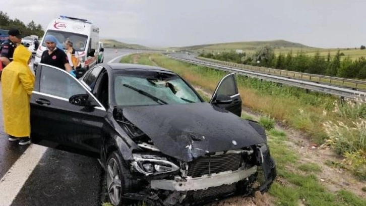 Otoyolda fırlayan taş, otomobildeki pilotun ölümüne neden oldu