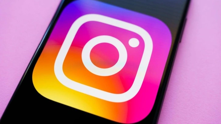 Otuz farklı kişiliği olacak... Instagram'a yapay zeka ekleniyor!