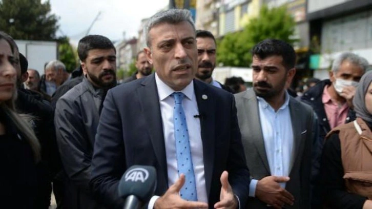 Öztürk Yılmaz, Cumhurbaşkanı adaylığını açıkladı