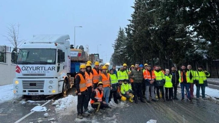 Özyurtlar Holding’in  iş makineleri afet bölgesinde