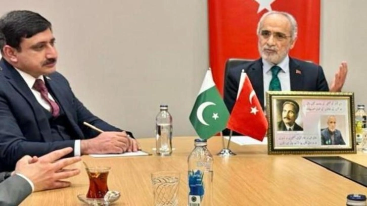 Pakistan Büyükelçiliği Müsteşarı'ndan Cumhurbaşkanı Başdanışmanı'na taziye ziyareti