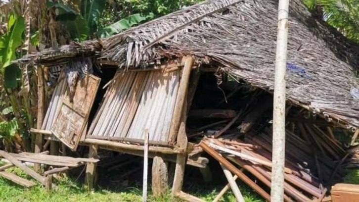 Papua Yeni Gine'de büyük deprem