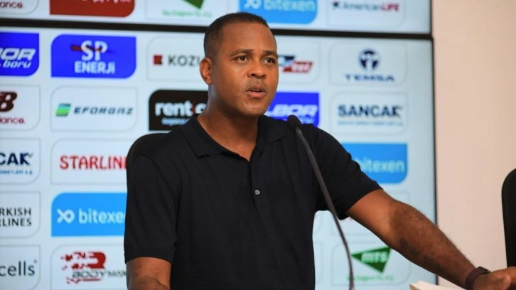 Patrick Kluivert: Turu daha geçmedik