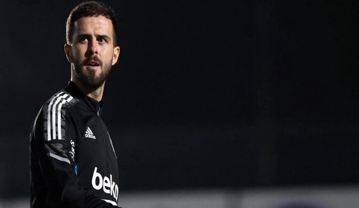 Pjanic, Beşiktaş'ta kalacak mı? Resmen açıkladı