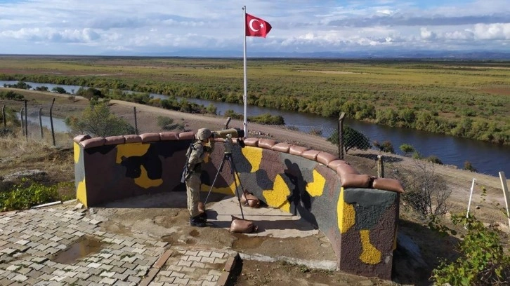 PKK ve FETÖ şüphelileri Yunanistan'a kaçarken yakalandı