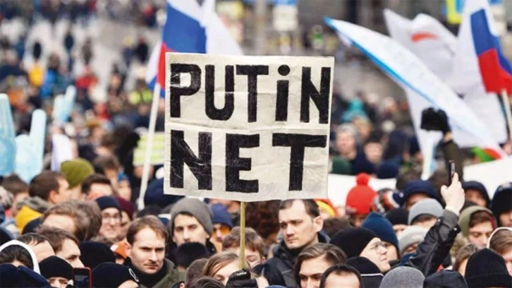 Putin, Rus halkını dünyaya kapatıyor! 11 Mart’ta internetin fişini çekiyor: 'Putin.Net'