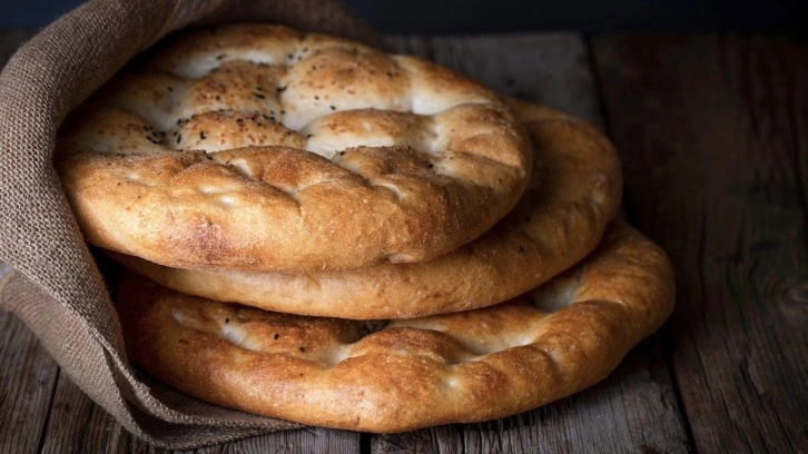 Ramazan'da pideler vatandaşın boğazında kalacak pide fiyatlarına bakın 10 liradan aşağısı yok!